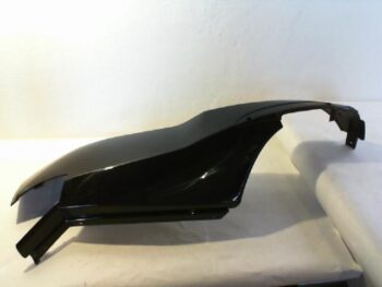 SCUDO ANTERIORE DX SCARABEO APRILIA JC483119200006B