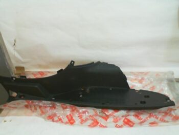 PIANALE DX APRILIA SCARABEO AP8168879