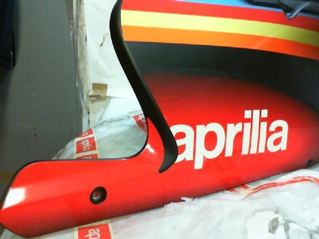 FIANCATA APRILIA RS 125 DX V.NERO DIABLO AP8168712 - immagine 6