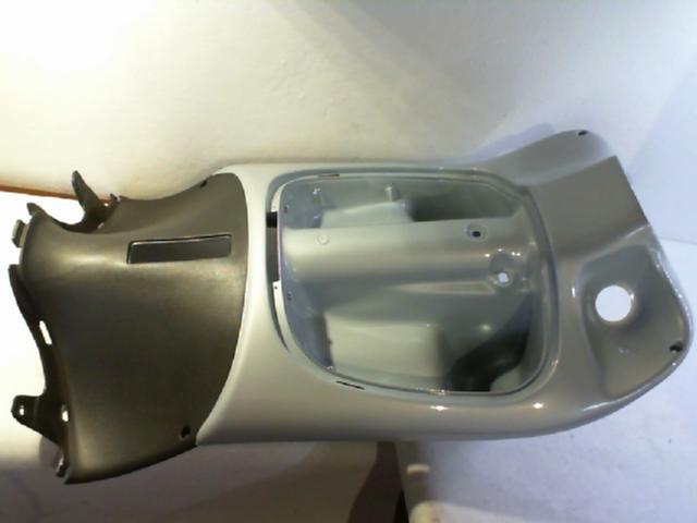 Vendo Scudo frontale Aprilia Sr 50 Blu Aprilia a San Dona' Di Piave (cod. 7954300