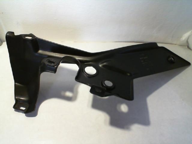CHIUSURA FIANCAT.SX CAPONORD APRILIA AP8158895 - immagine 3
