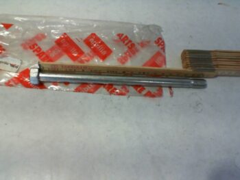 PERNO RUOTA ANTERIORE AMICO  APRILIA AP8225275