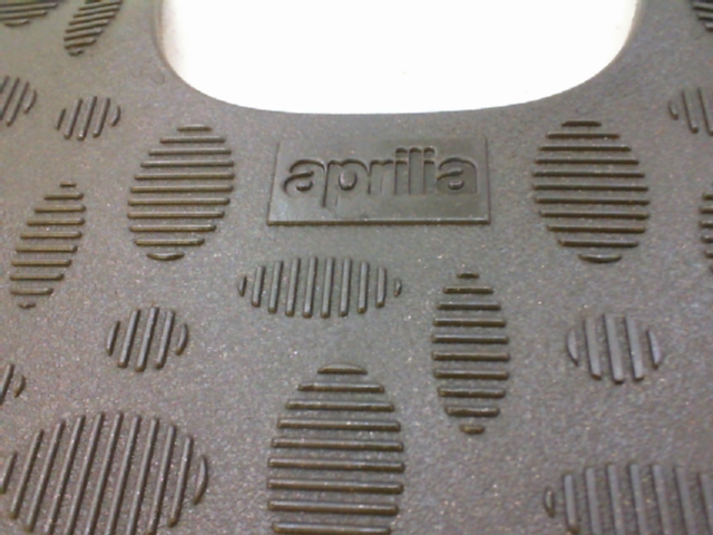 TAPPETO POGGIAPIEDI GRIGIO SCARABEO APRILIA AP8148746 - immagine 4