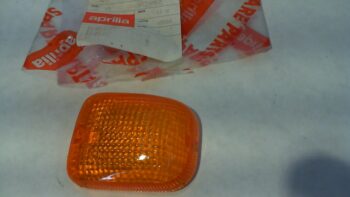 VETRO INDICATORE DIR APRILIA AP8112756