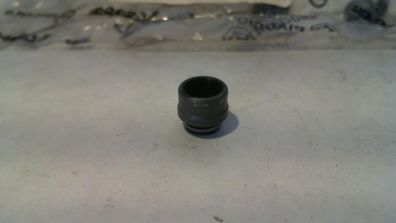 ANELLO DI TENUTA VALVOLA K8 APRILIA PIAGGIO 436438 - immagine 2