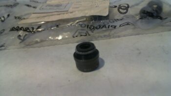 ANELLO DI TENUTA VALVOLA K8  APRILIA PIAGGIO 436438