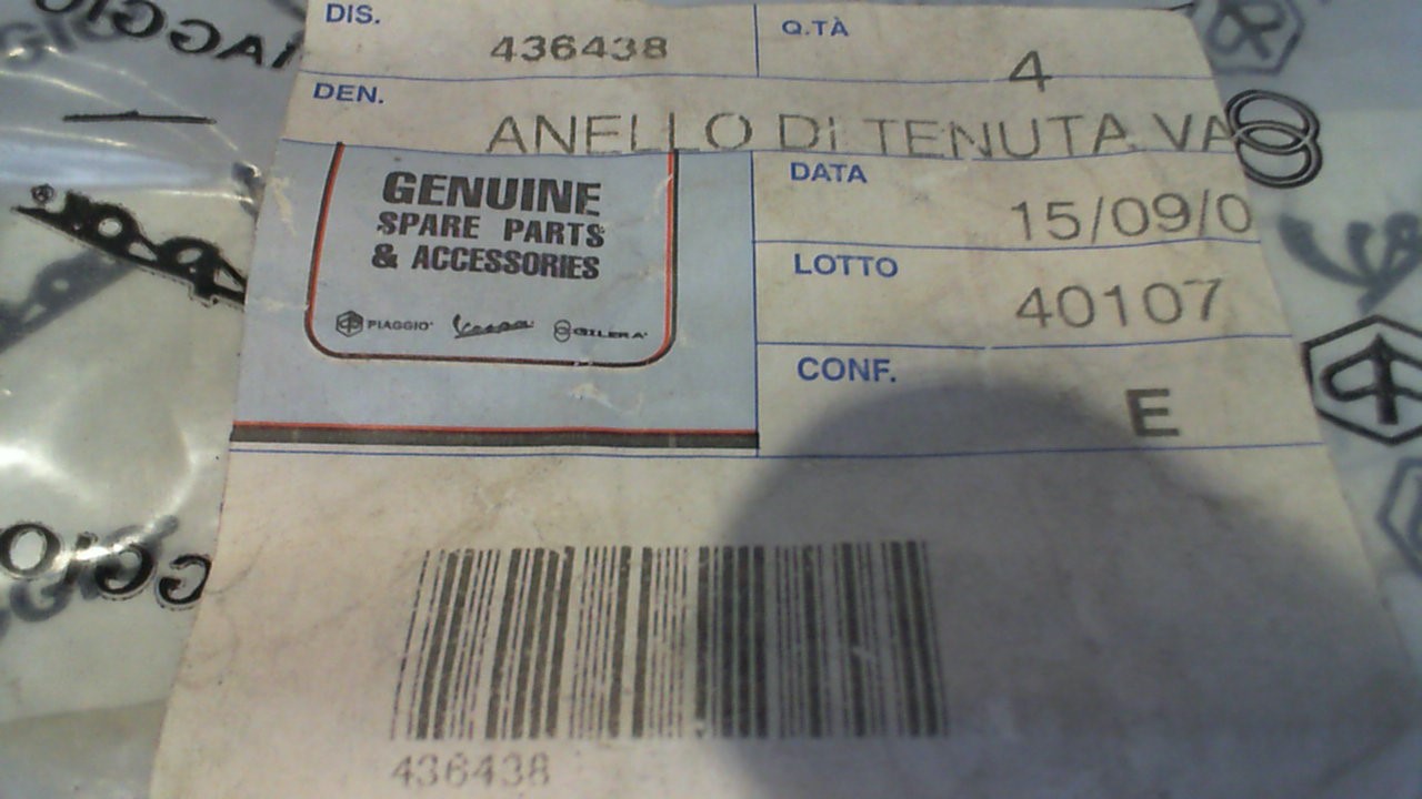 ANELLO DI TENUTA VALVOLA K8 APRILIA PIAGGIO 436438 - immagine 4