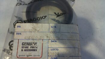 ANELLO TENUTA 38X50X7 BEVERLY VESPA APRILIA GILERA PIAGGIO 829201 83082R 873351