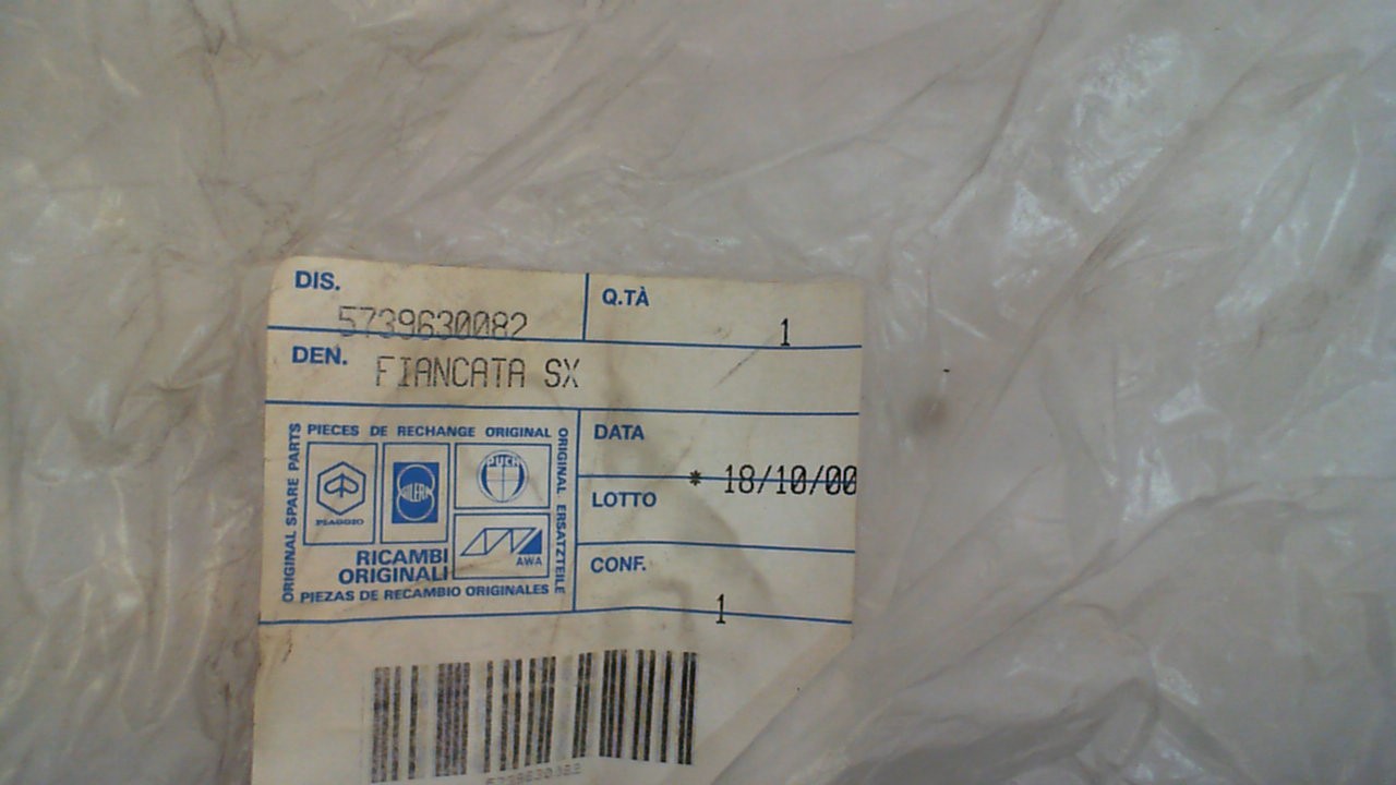 FIANCATA SINISTRA FREE PIAGGIO 5739630082 - immagine 4
