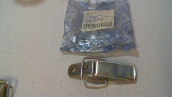 GANCIO SEDILE PORTER PIAGGIO 7137087Z01000