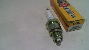 CANDELA NGK BPR8HS 3725