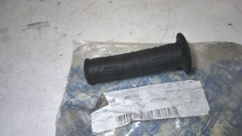 MANOPOLA COM.GAS PIAGGIO 266152