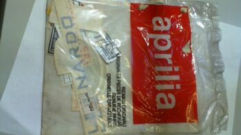 DECALCO SERIE LEONARDO 125 AP8137955