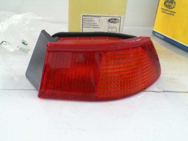 FANALINO POSTERIORE DESTRO ALFA ROMEO 145