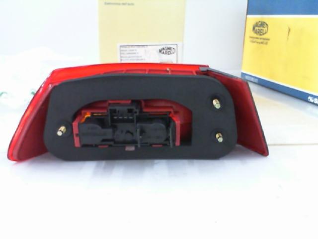 FANALINO POSTERIORE DESTRO ALFA ROMEO 145 - immagine 2
