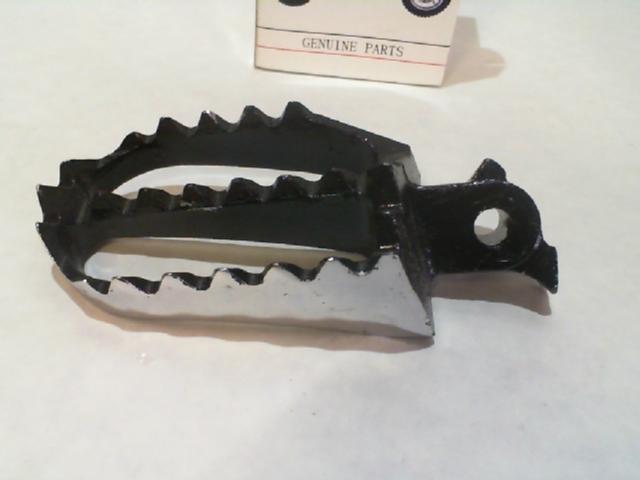 PEDANA P/PIEDI DX BETA MINI CROSS R-107