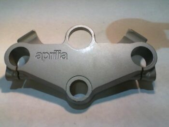 PIASTRA SUPERIORE FORCELLE APRILIA AF1 50 EUROPA  91-92 AP8203439