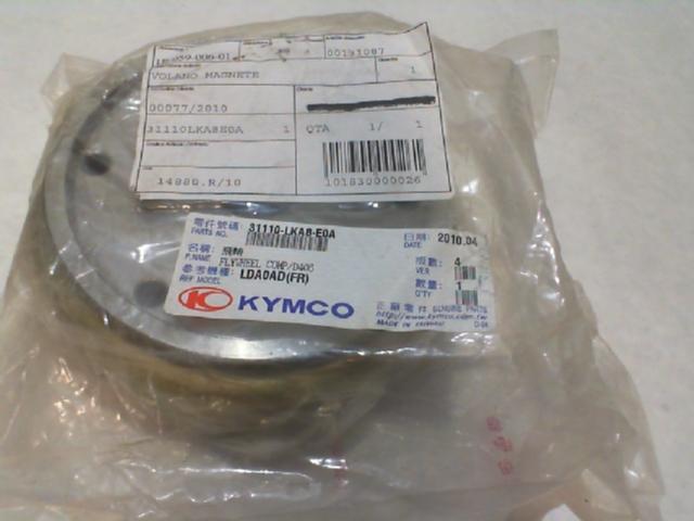 VOLANO MAGNETE MXU 500 KYMCO 31110-LKA8-E0A - immagine 5