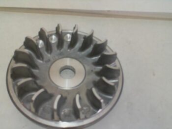 SEMIPULEGGIA MOTRICE VARIATORE PIAGGIO 834774 PER 200 CC