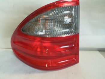 FARO POSTERIORE MERCEDES CLASSE E SW SX EST