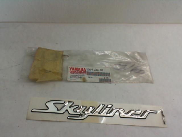ADESIVO YAMAHA SKYLINER 5dsf1781b000