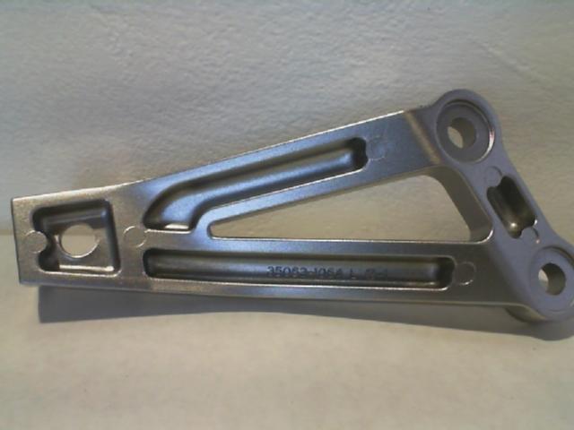 SUPPORTO PEDANA SX NINJA ZX-12R KAWASAKI 35063-1064 - immagine 2