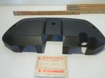 PIASTRA INF STRUMENTAZIONE GT 550-750 KAWASAKI 14025-1473