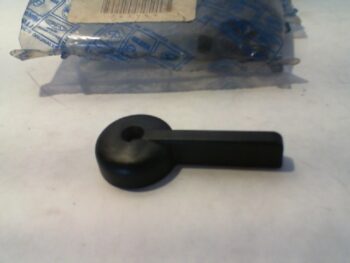 MANIGLIA PER PORTA APE PIAGGIO 261449