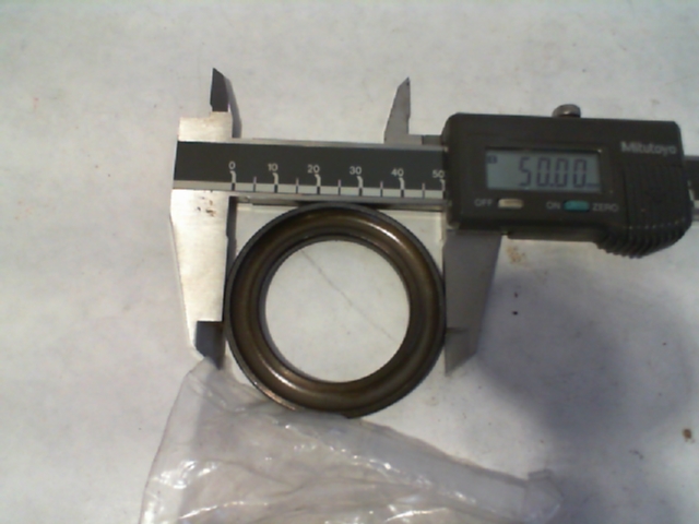 PISTA SUPERIORE LATO RUOTA APRILIA AP8203552