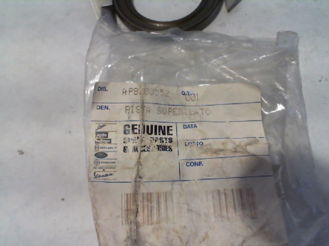 PISTA SUPERIORE LATO RUOTA APRILIA AP8203552 - immagine 3