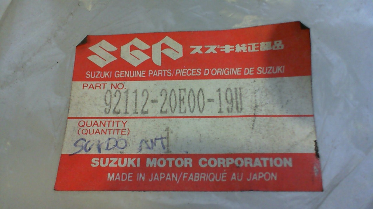 SPORTELLINO GRIGIO BURGMAN SUZUKI 92112-20E00-19U - immagine 2