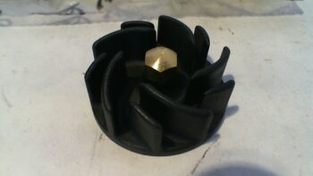 GIRANTE POMPA ACQUA RUNNER GILERA PIAGGIO 487167