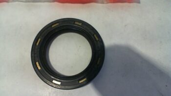 ANELLO DI TENUTA 25*37*6 SR APRILIA AP3EBN000183