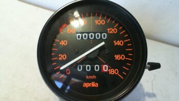 CONTACHILOMETRI APRILIA FONDO SCALA 180 CON PICCOLO SEGNO