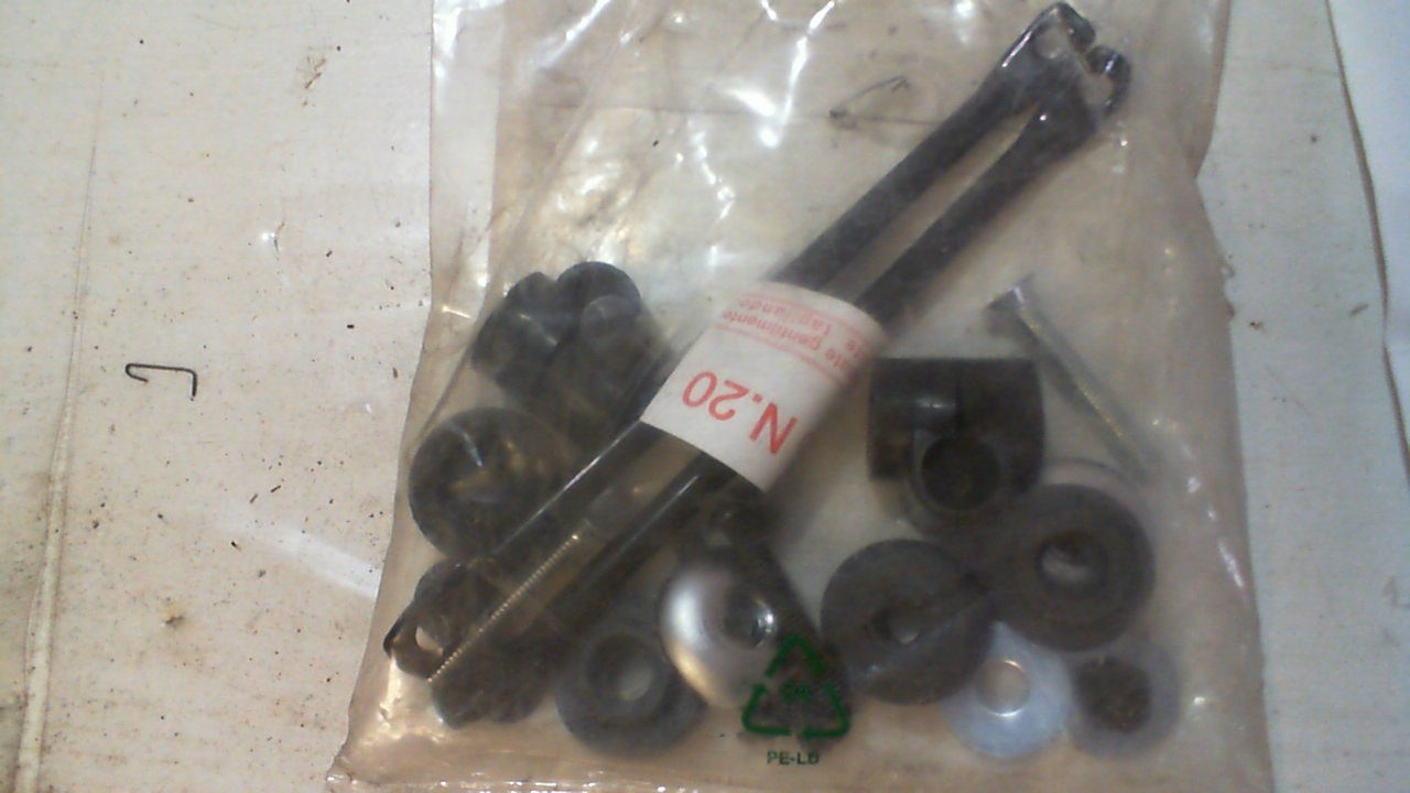 STAFFE ATTACCO BIONDI 8061092 PER SCARABEO - immagine 2