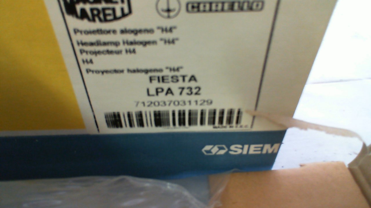 FARO FANALE ANTERIORE SINISTRO FORD FIESTA DAL 1989 MAGNETI MARELLI LPA732 - immagine 2