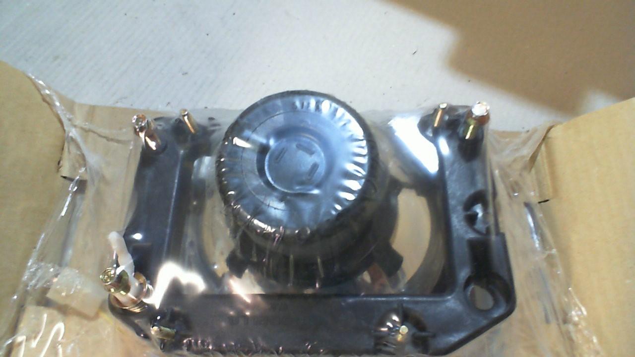 FARO ANTERIORE DX FIAT 127 MAGNETI MARELLI 712076620009 - immagine 4