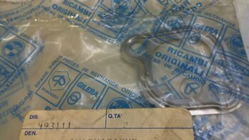 GIARNIZIONE DI SCARICO PIAGGIO QUARGO DIESEL PIAGGIO 493111