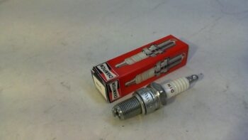 Candela originale CHAMPION N1C (NGK=B10ES) passo lungo per vespa
