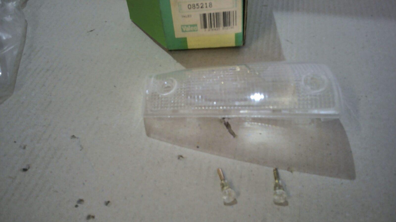 LENTE FRECCIA BIANCA SX SEAT MARBELLA VALEO 85218