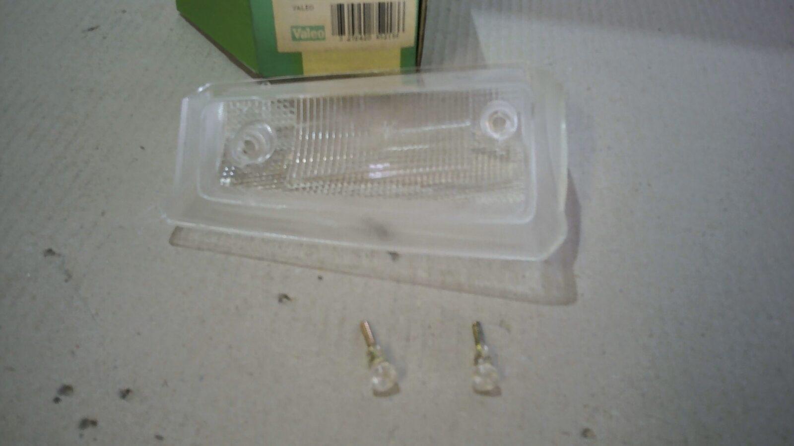 LENTE FRECCIA BIANCA SX SEAT MARBELLA VALEO 85218 - immagine 3