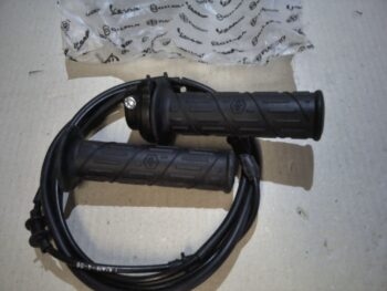 COMANDO GAS COMPLETO LIBERTY 125 PIAGGIO CM060956
