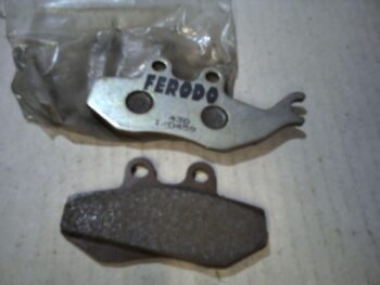 PASTIGLIE FRENO PIAGGIO GILERA 647078 RUNNER