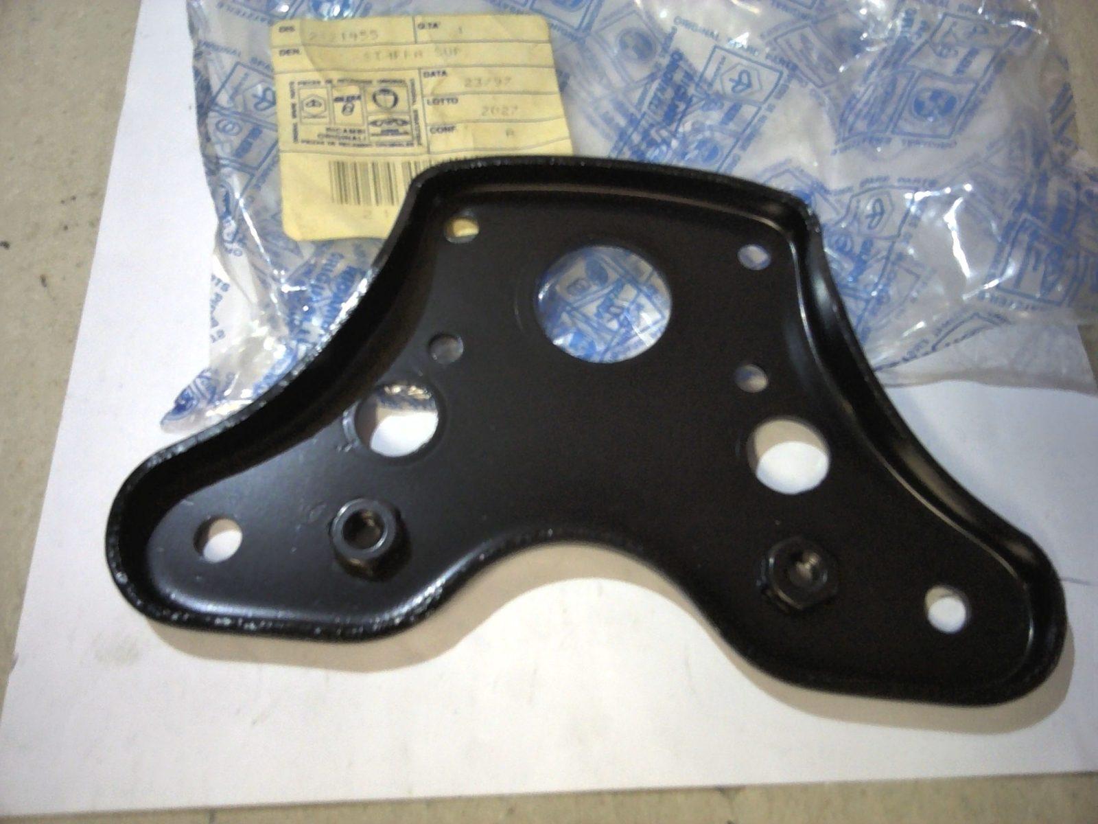 PIASTRA SUPERIORE FORCELLA BRAVO SUPERBRAVO PIAGGIO 2121455 - immagine 3