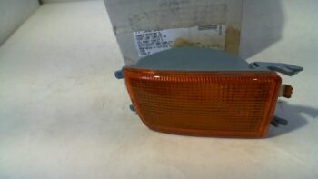 FRECCIA ANTERIORE DESTRA VW GOLF III