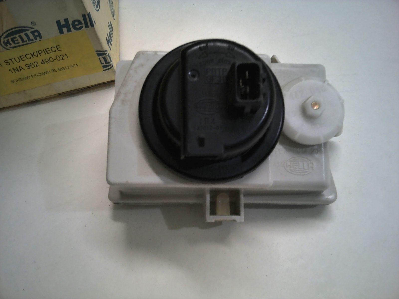 FENDINEBBIA DX VW POLO HELLA 1NA 962 490-021 - immagine 5