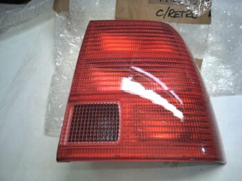 FARO POSTERIORE DX VOLKSWAGEN PASSAT RETRO ROSA