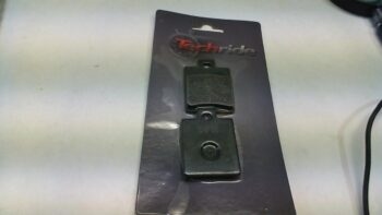 PASTIGLIE FRENO VESPA ET2 LIBERTY ANT. 610516M