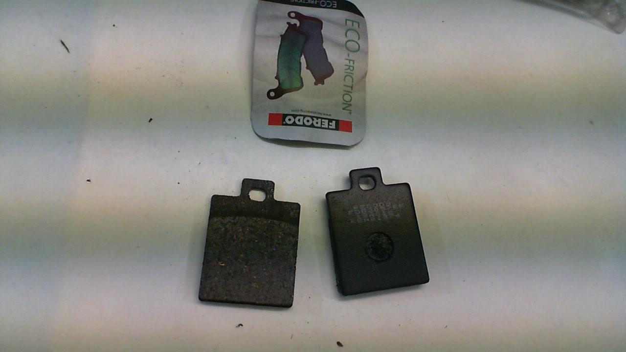 PASTIGLIE FRENO VESPA ET2 LIBERTY ANT. FERODO FDB2057EF - immagine 3