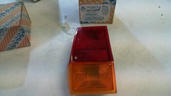 FARO POSTERIORE SX FORD FIESTA MK1 1979/1989 P1389